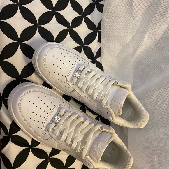 AF1 10M - Picture 3 of 10